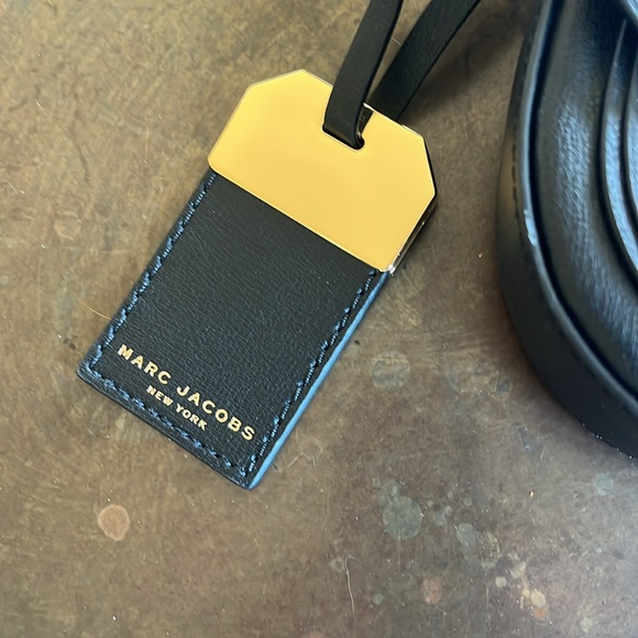 Marc Jacobs black leather cross body bag new with tags - Picture 2 of 8